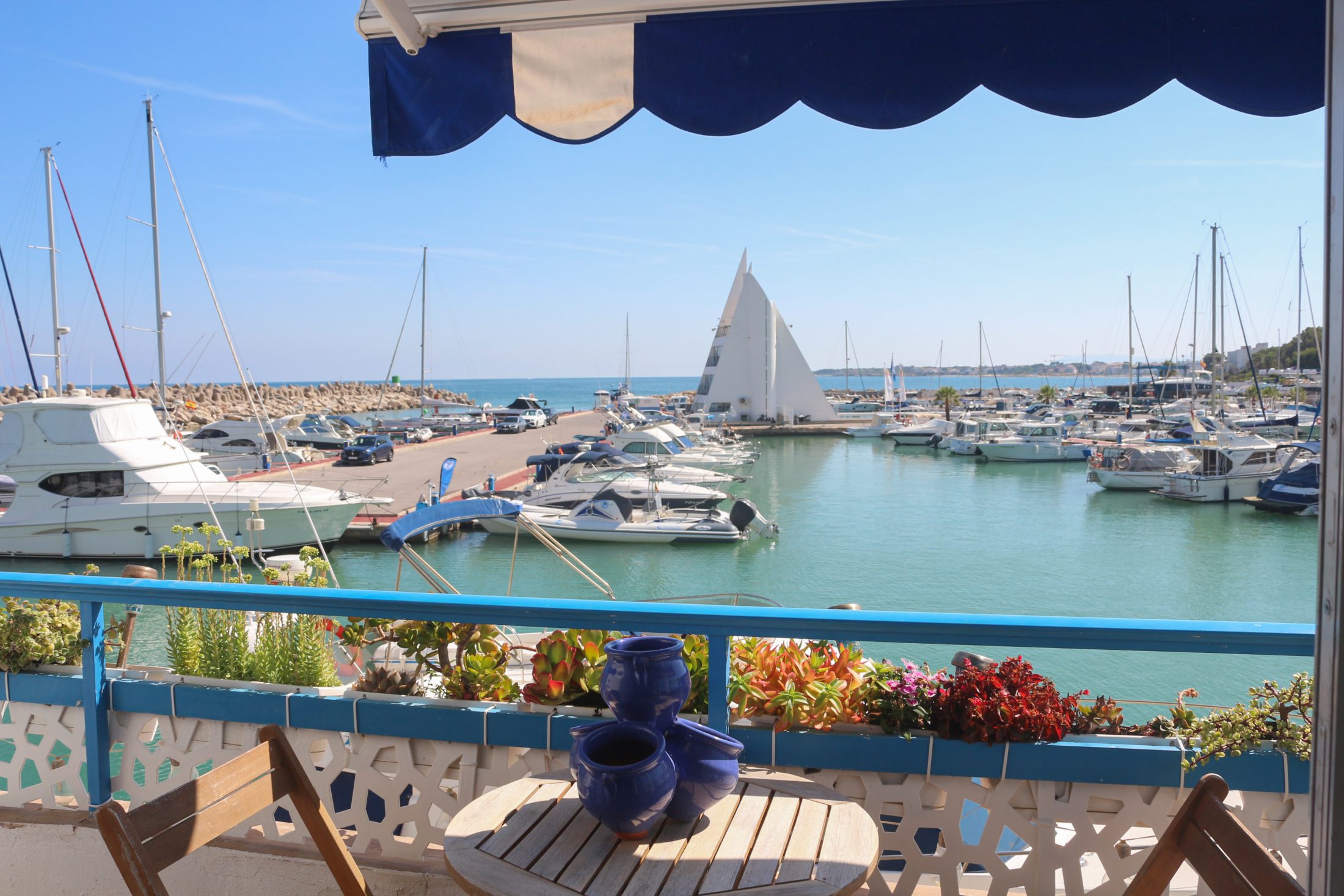 Apartamento exclusivo en primera línea del Puerto Deportivo de Alcossebre