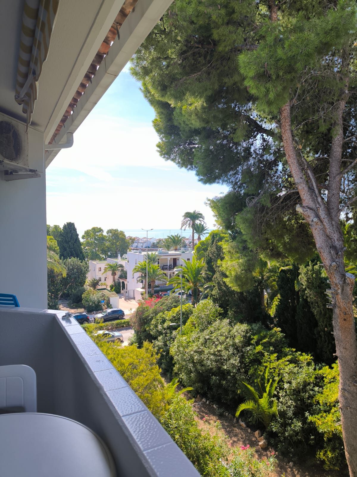 Oportunidad en Alcossebre: apartamento con terraza a pasos de la playa