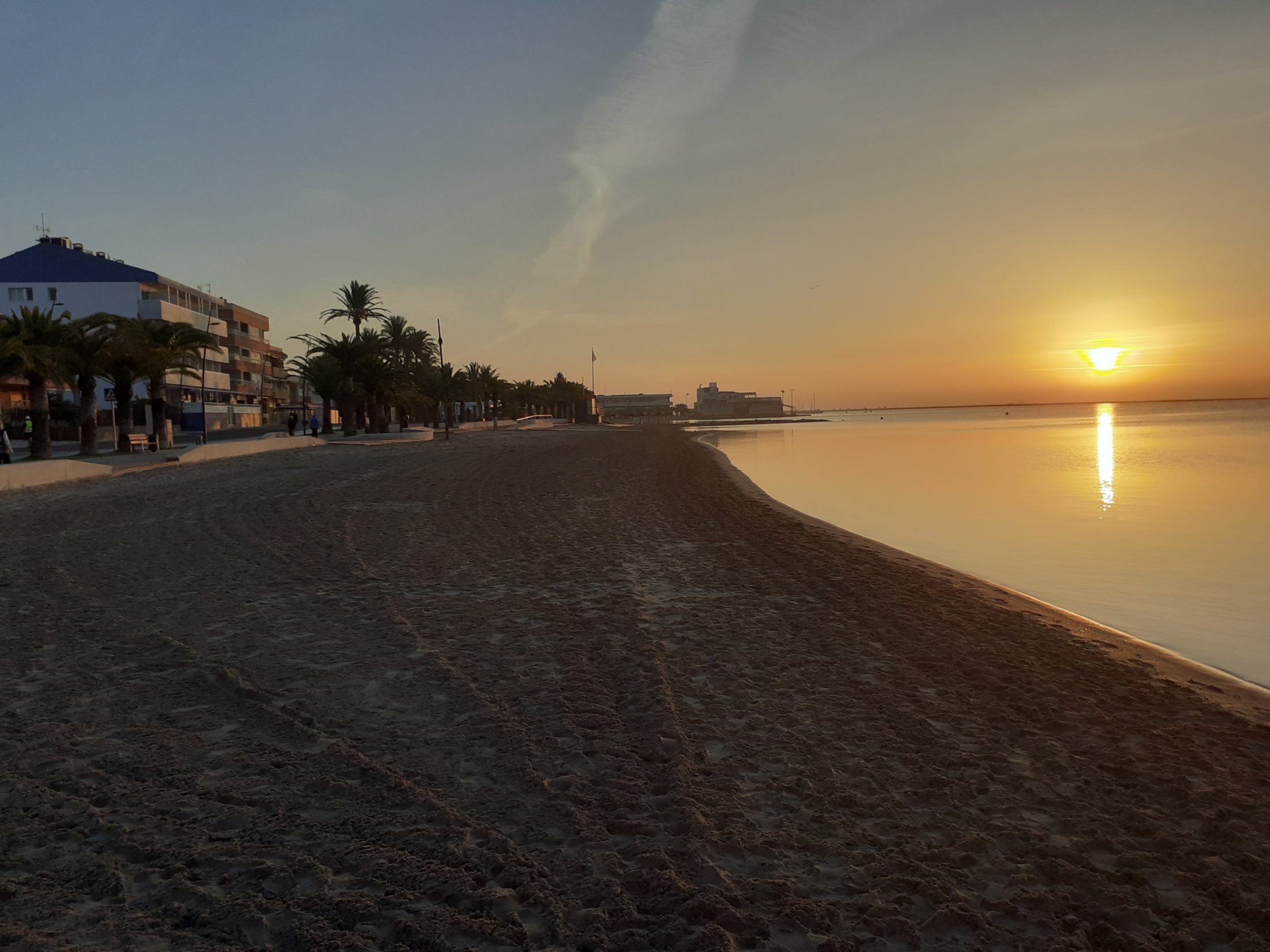 Heel mooi en net appartement in Lo Pagan op 100 meter van het strand!