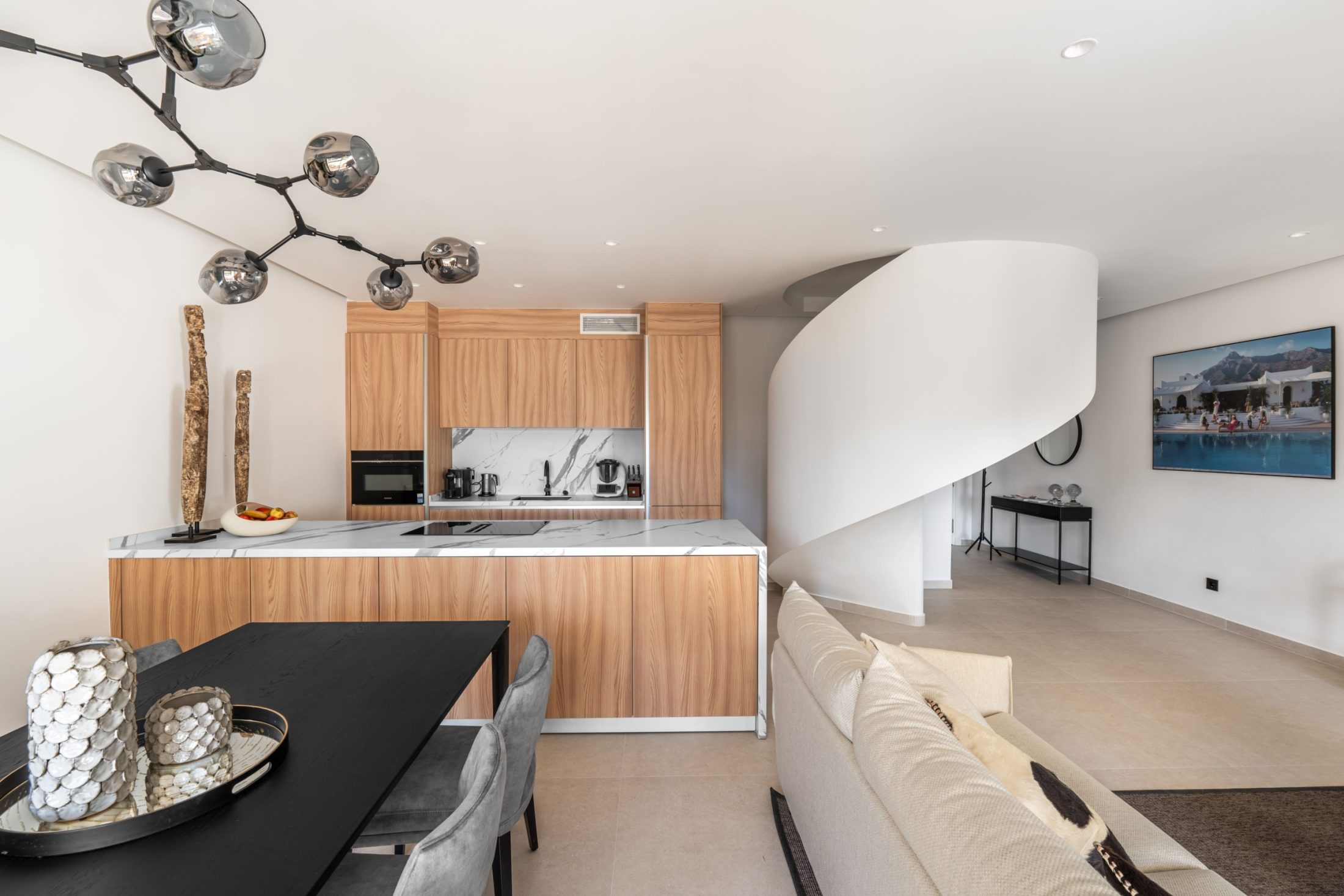 Casa Aaron - The Agency-4