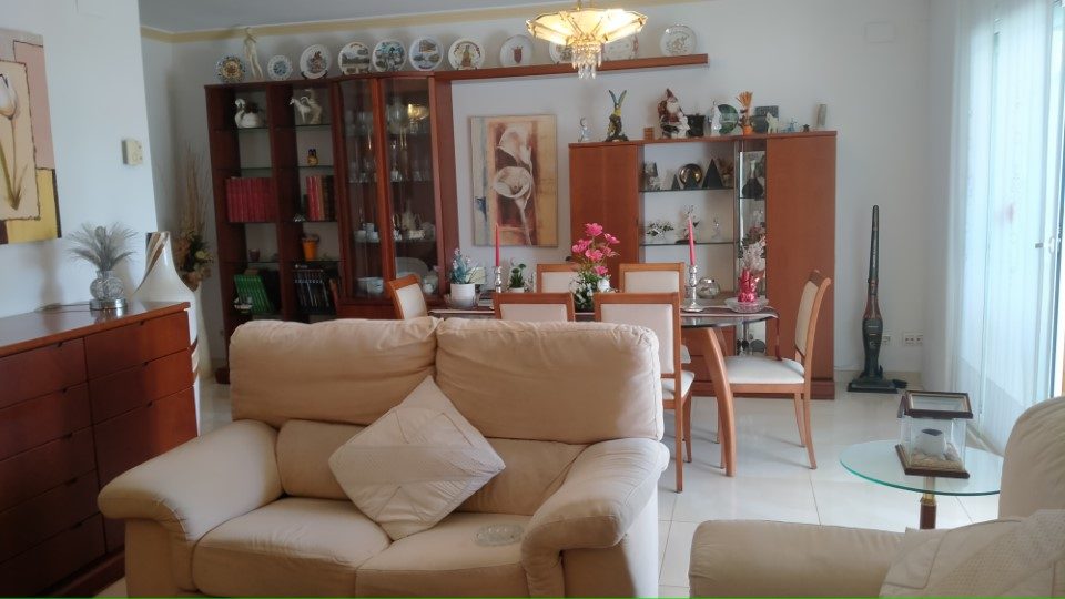 0ae46e5a-7876-43e4-a6ba-b0c22aa377dd