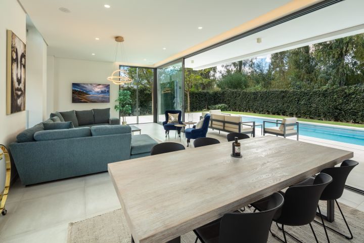 f52ce6cb-474f-4569-a719-17f89f4df06c