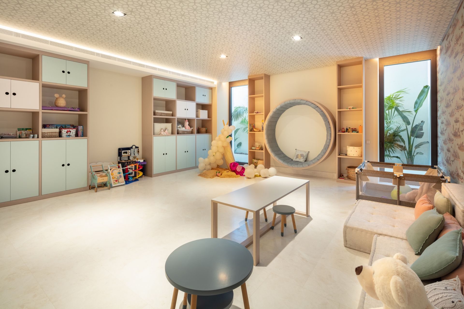 9e11b550-c47a-43ca-96e3-8b8d95e18099