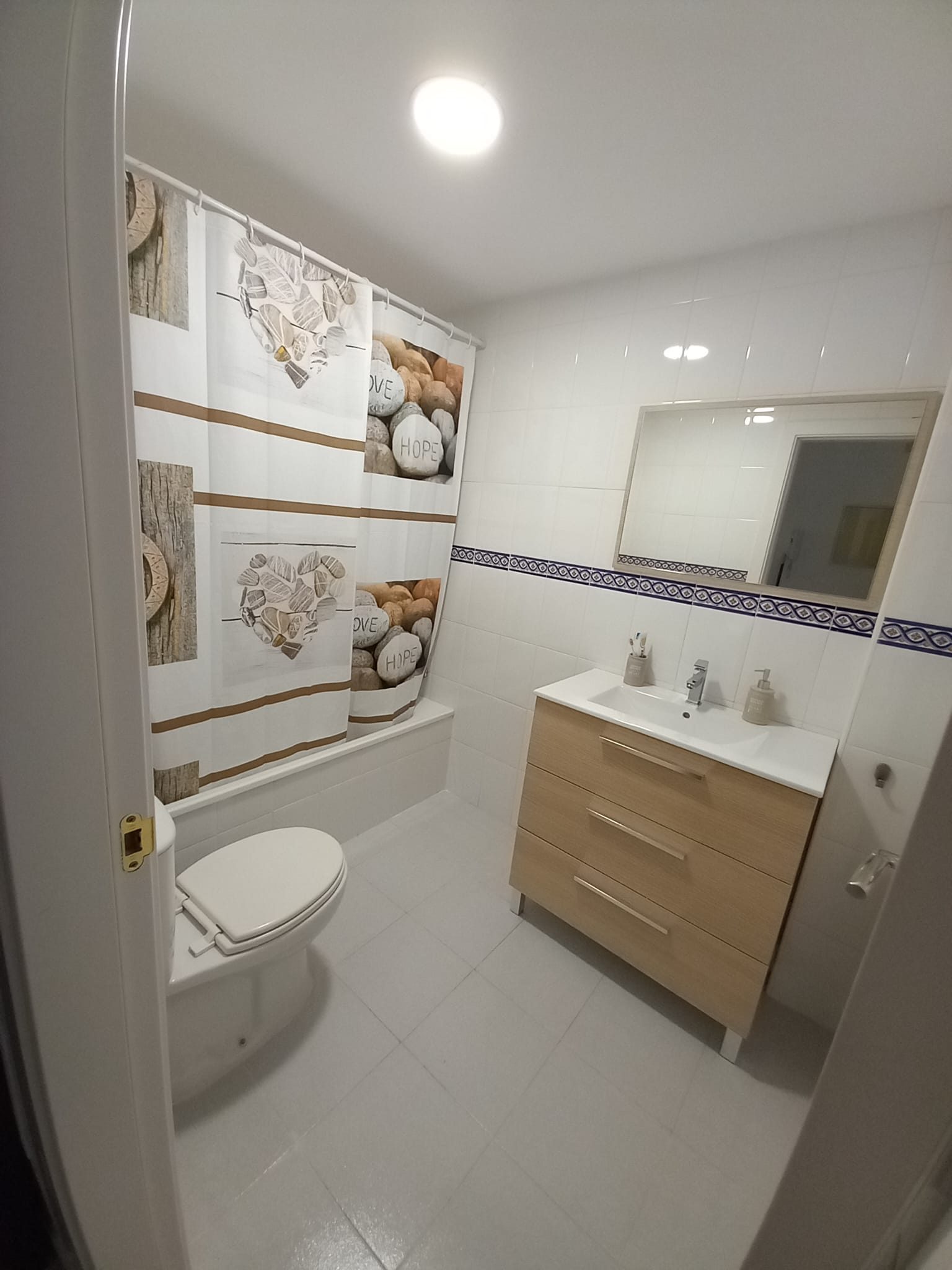 WhatsApp Image 2022-10-14 at 10.39.37 (1)