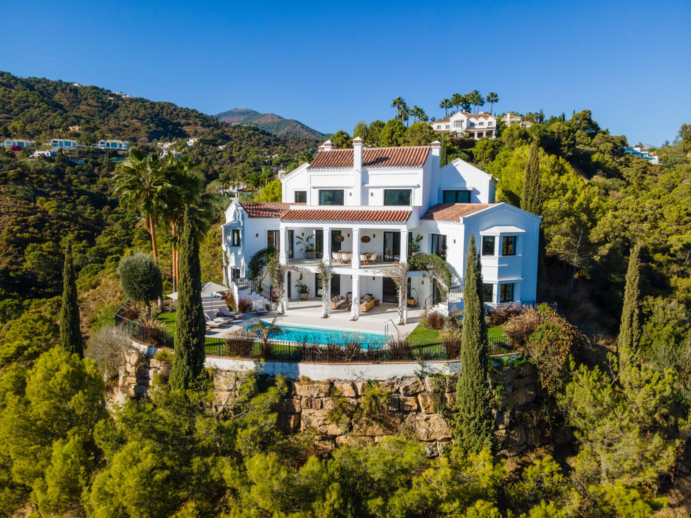 MANSION WITH PANORAMIC SEA VIEWS IN EL MADROÑAL-EL MIRADOR
