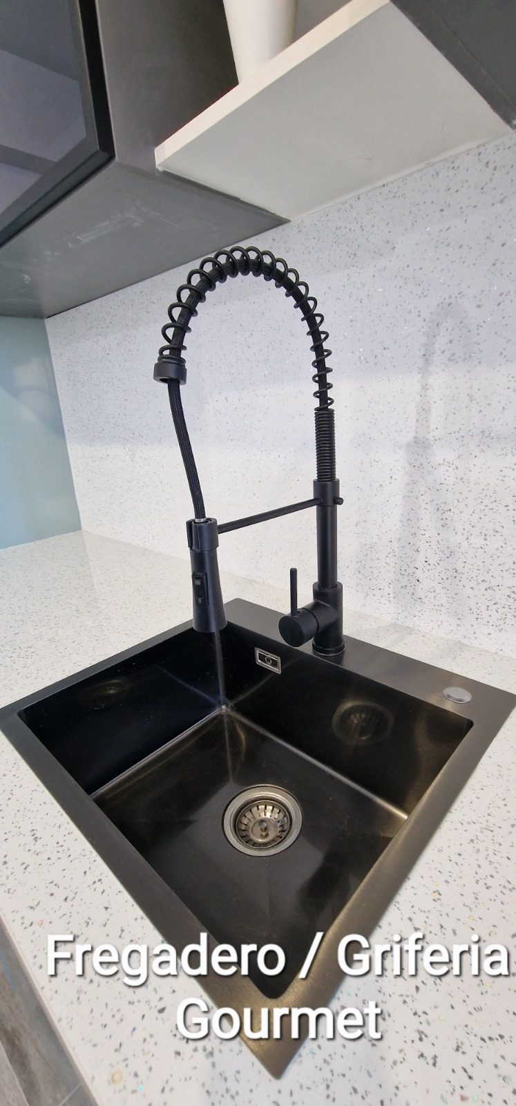 c6c267c4-a0ad-4dc1-a890-2bfcbfc5fc3b