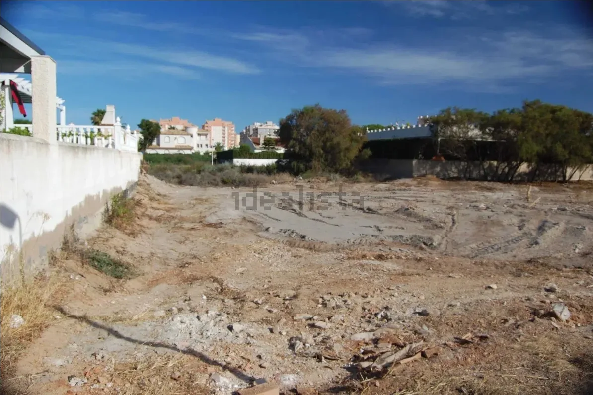 Captura de pantalla_13-1-2026_132412_www.idealista.com