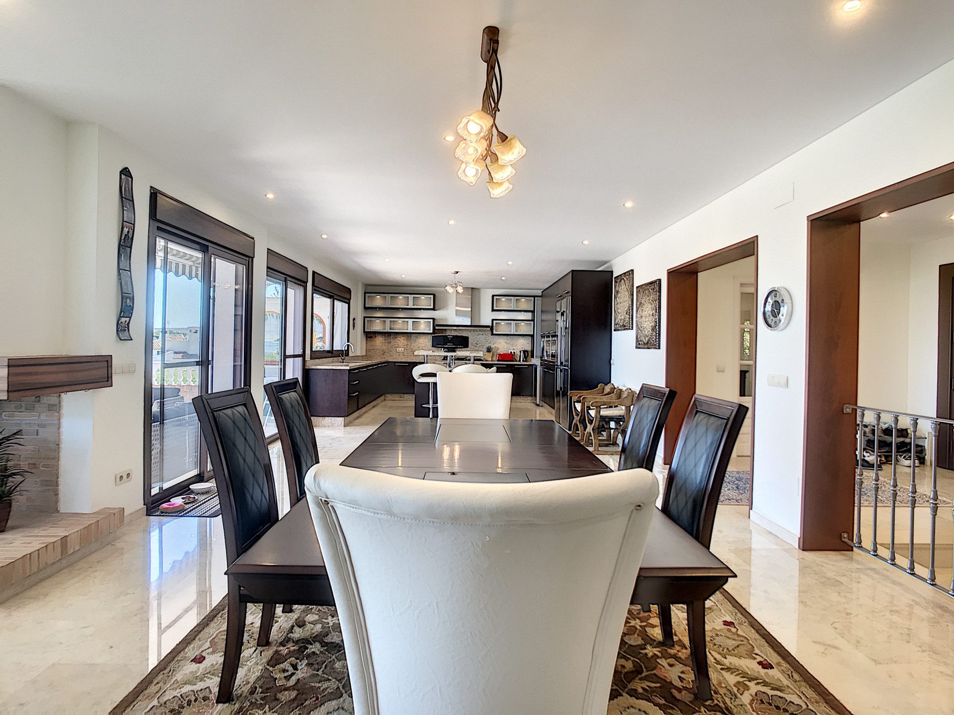 dae73361-3687-4efe-ad6a-cacb7df751a7